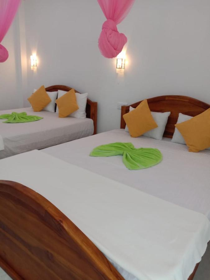 Charming View Homestay Ella Esterno foto