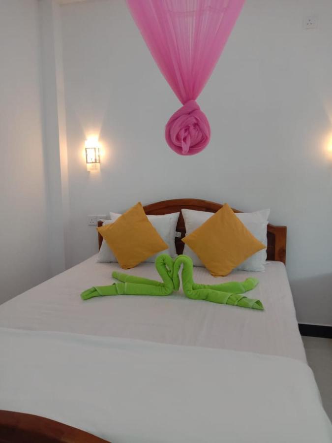 Charming View Homestay Ella Esterno foto