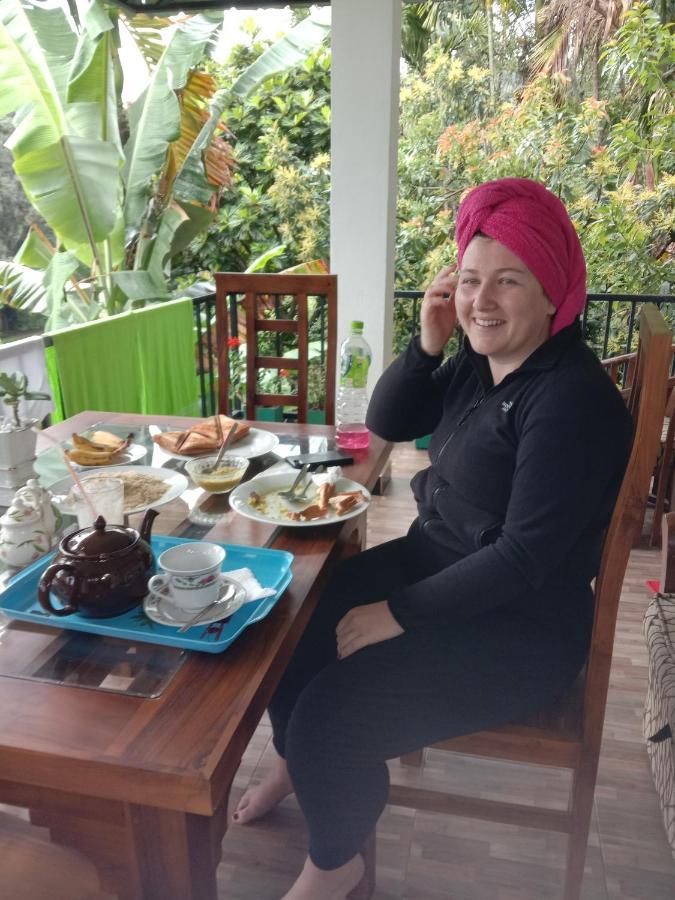 Charming View Homestay Ella Esterno foto