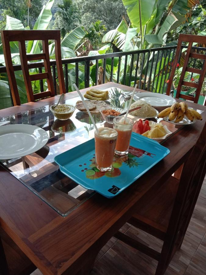 Charming View Homestay Ella Esterno foto