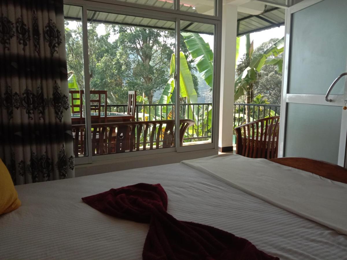 Charming View Homestay Ella Esterno foto