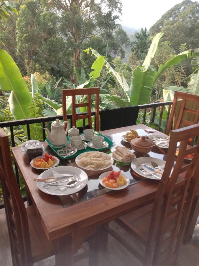 Charming View Homestay Ella Esterno foto