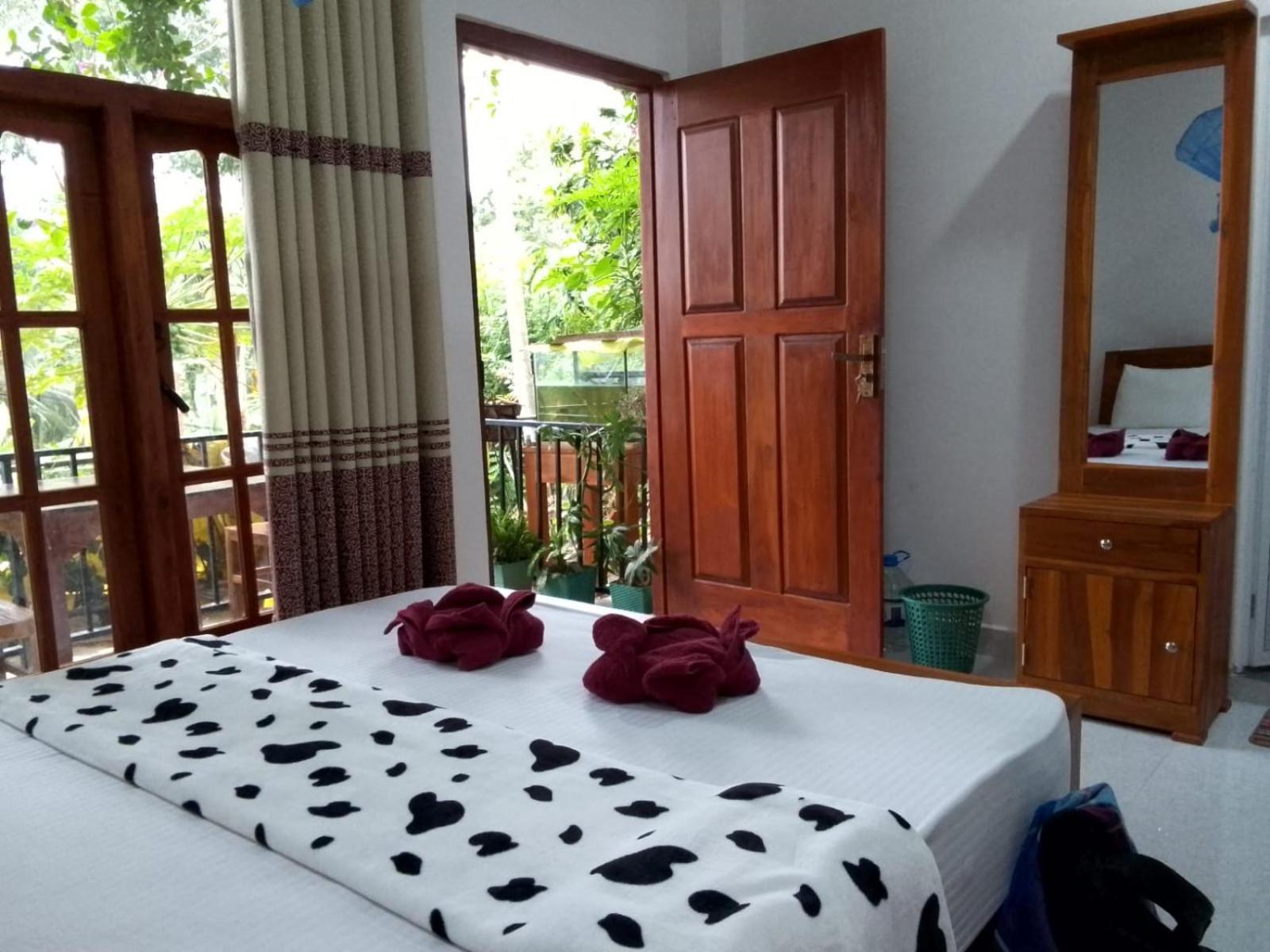 Charming View Homestay Ella Esterno foto