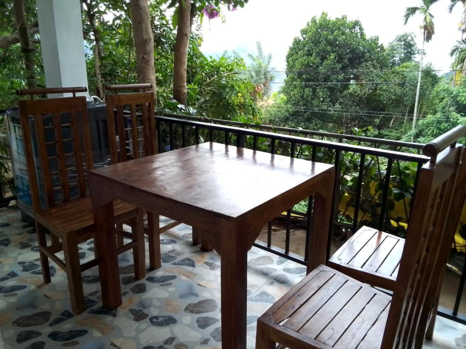 Charming View Homestay Ella Esterno foto